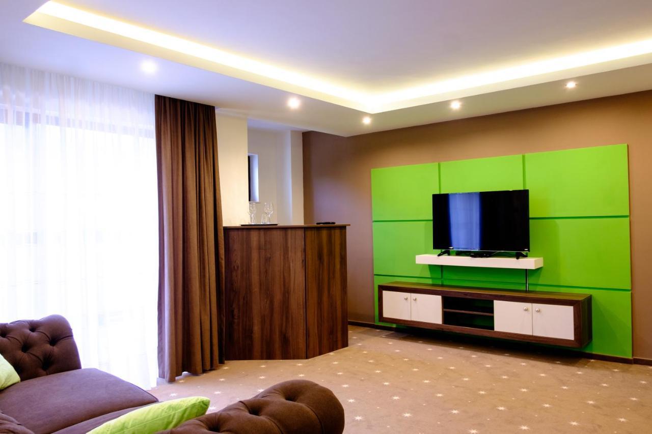 Hotel Poezia Luna Ngoại thất bức ảnh