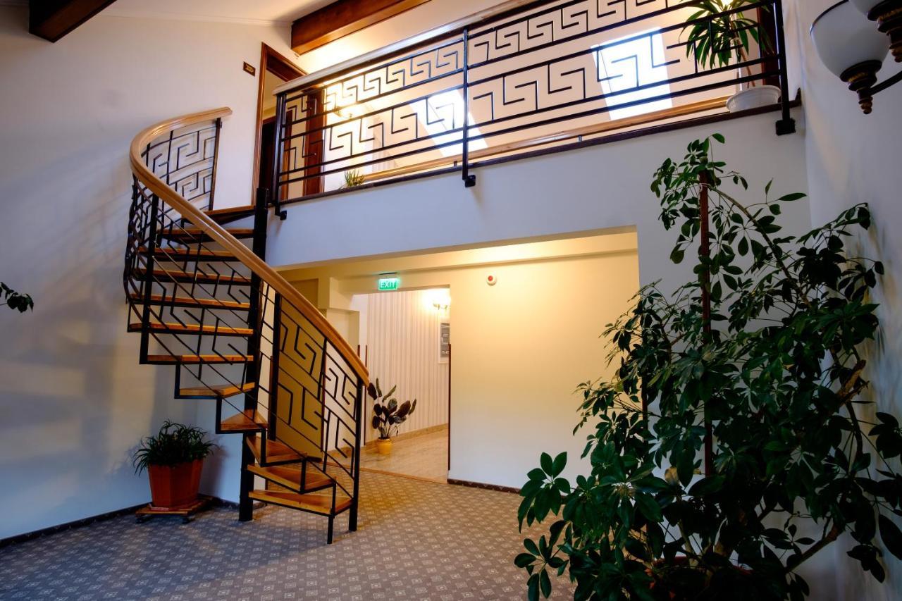 Hotel Poezia Luna Ngoại thất bức ảnh