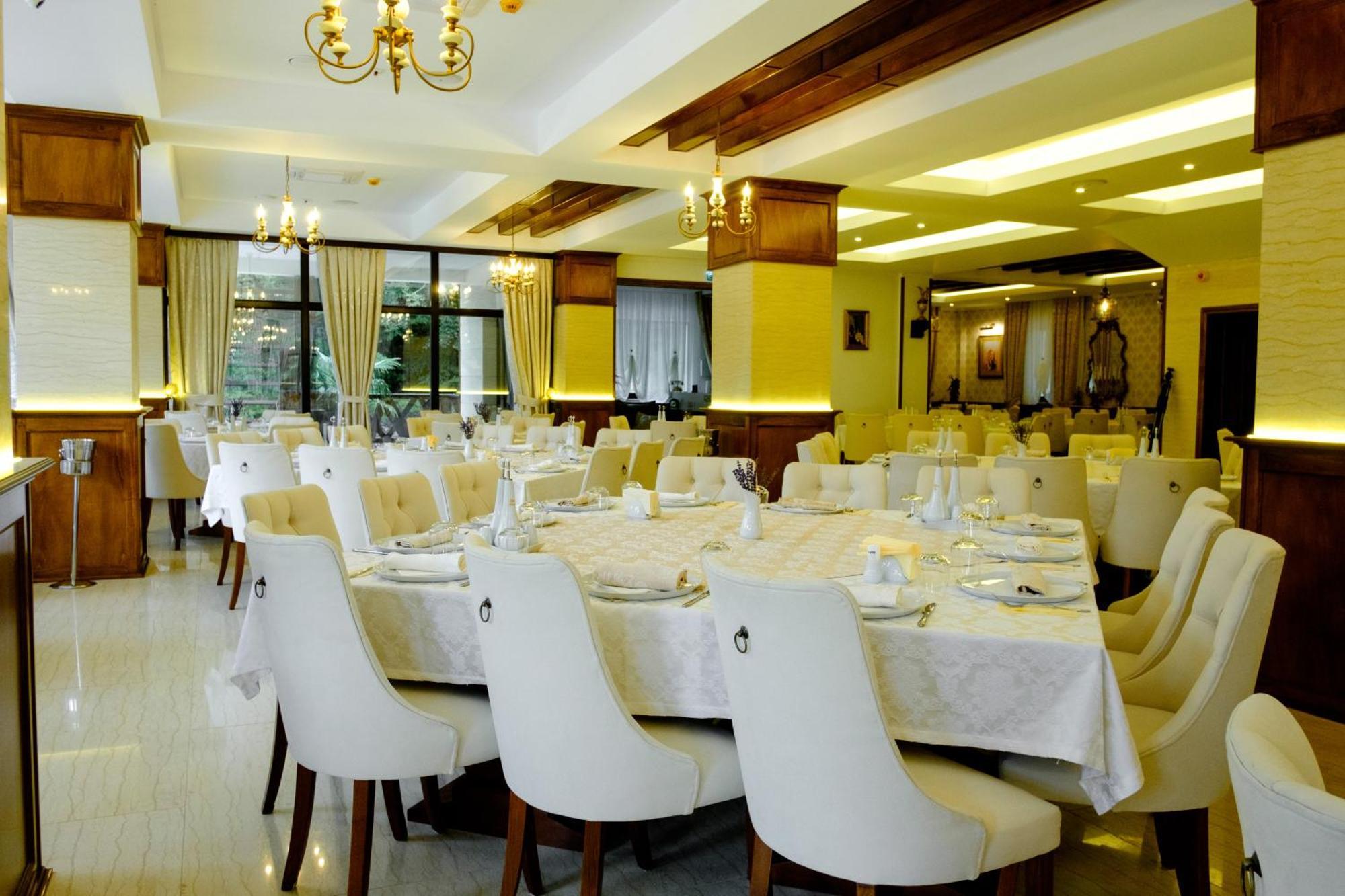 Hotel Poezia Luna Ngoại thất bức ảnh