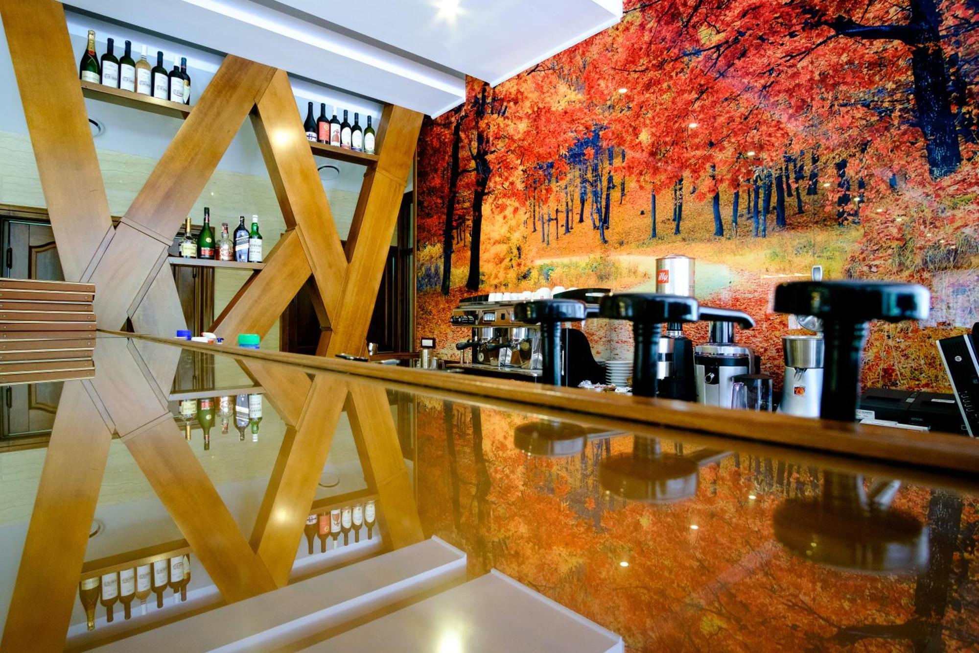 Hotel Poezia Luna Ngoại thất bức ảnh