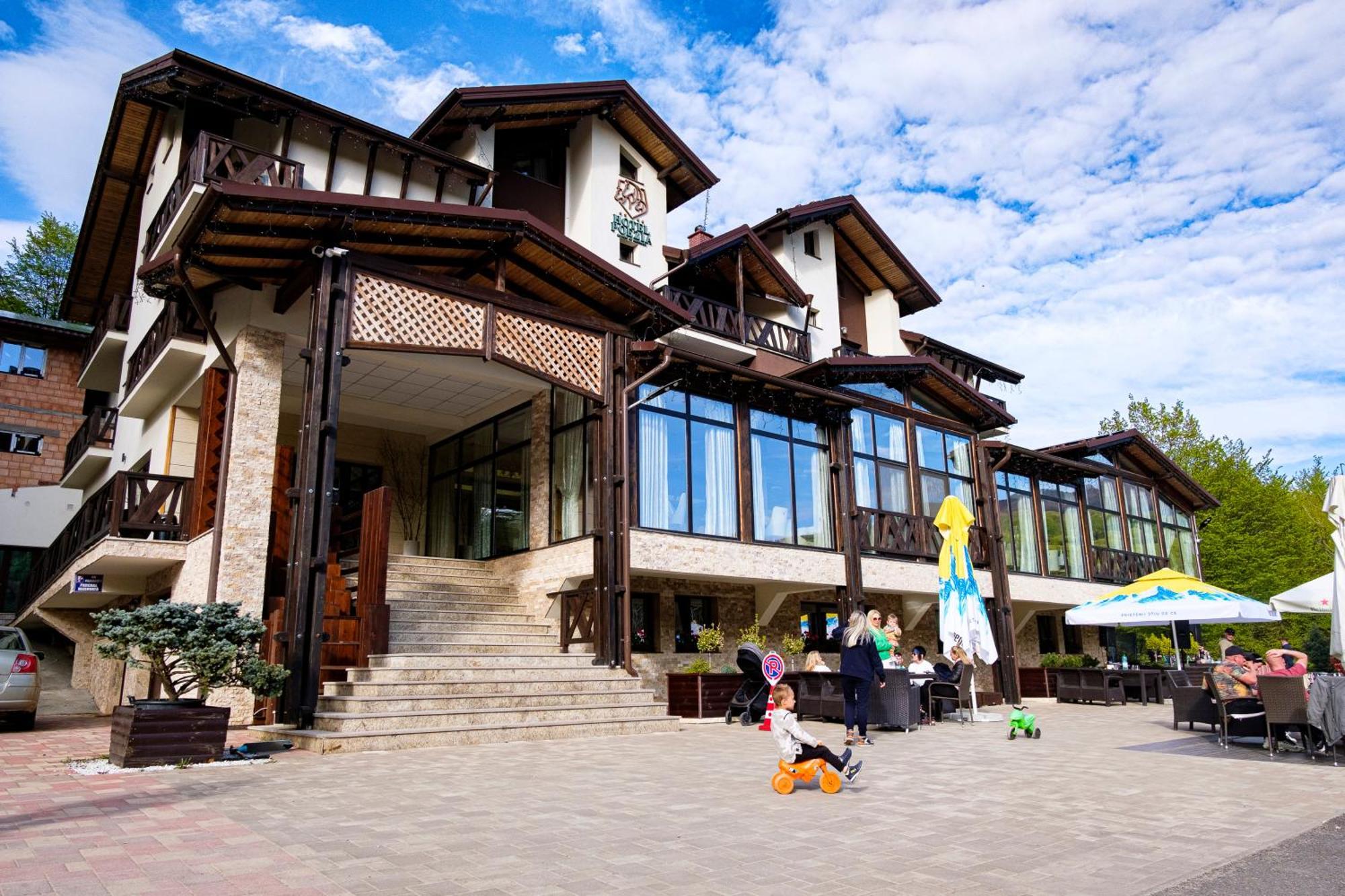 Hotel Poezia Luna Ngoại thất bức ảnh