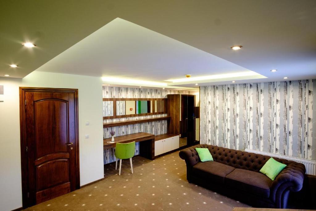 Hotel Poezia Luna Ngoại thất bức ảnh